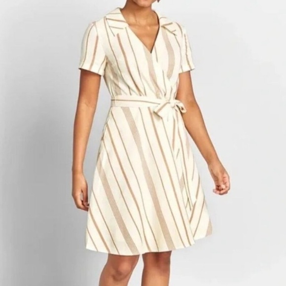 ModCloth Sweet Surprise Faux Wrap Dress Size 0 - Picture 1 of 6